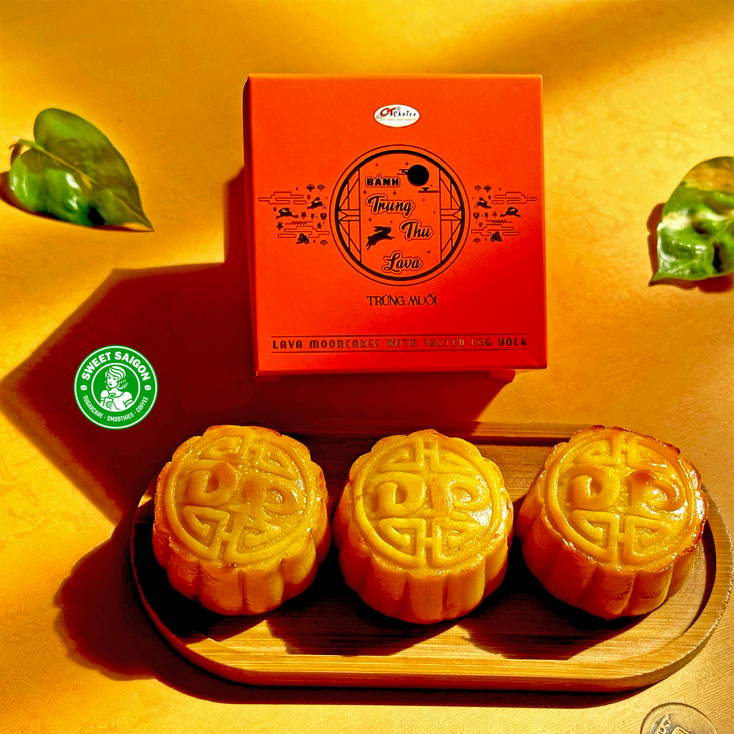 Lava Mooncakes With Salted Egg Yolk, 6 packs